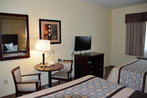 Irish Inn and Suites image 13