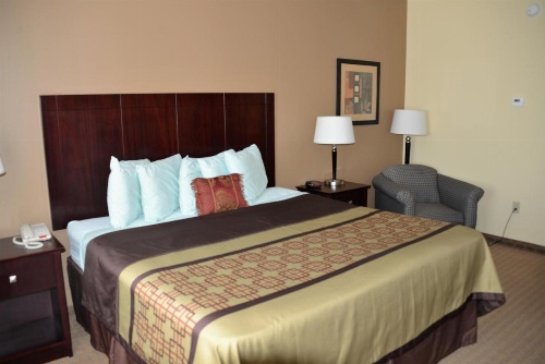 Irish Inn and Suites image 16