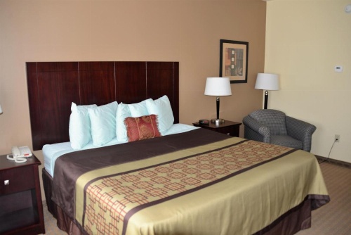 Irish Inn and Suites image 17